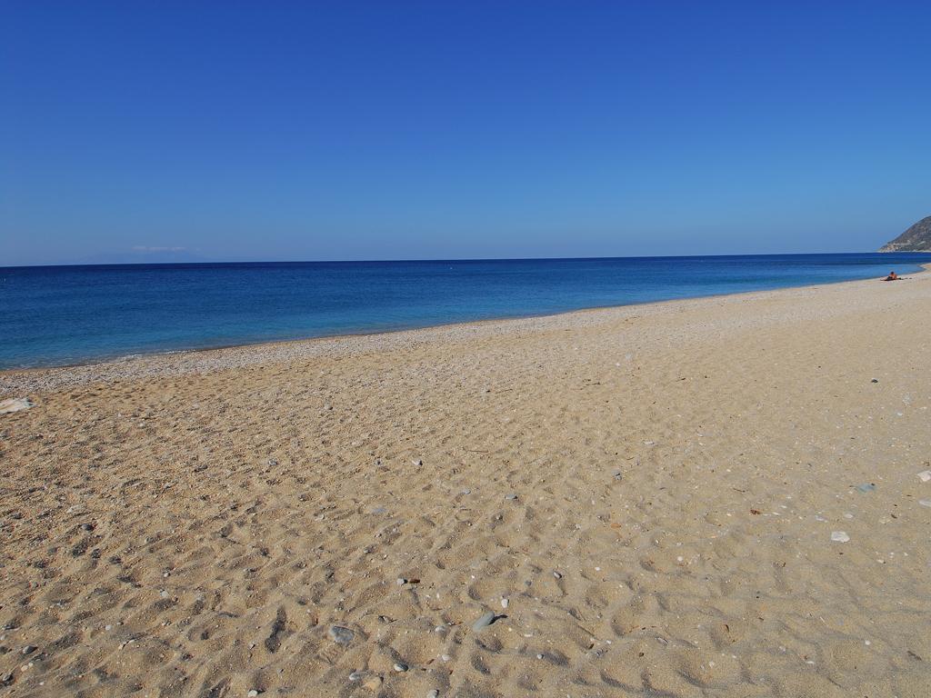 Charamida Blue Bay Hotel المظهر الخارجي الصورة